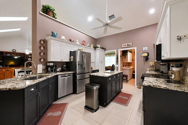 5212 Feather Creek Drive, Fort Pierce, FL 34951
