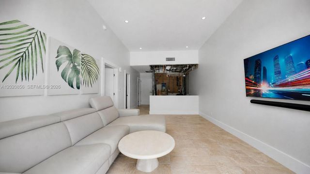 6917 Collins Ave L-107, Miami Beach, FL 33141