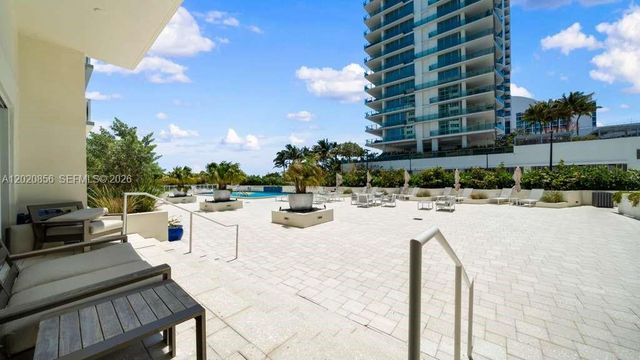 6917 Collins Ave L-107, Miami Beach, FL 33141