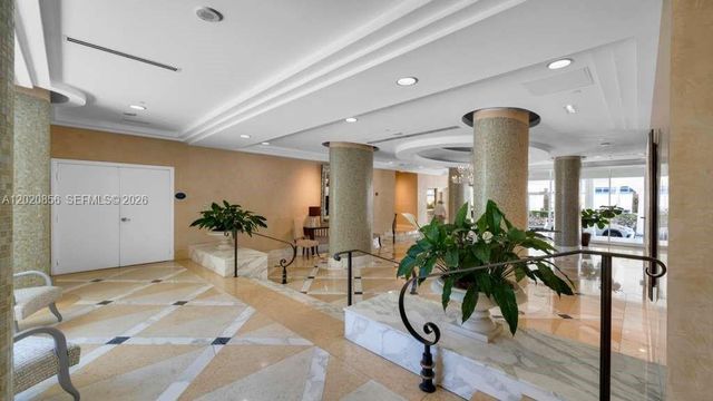 6917 Collins Ave L-107, Miami Beach, FL 33141