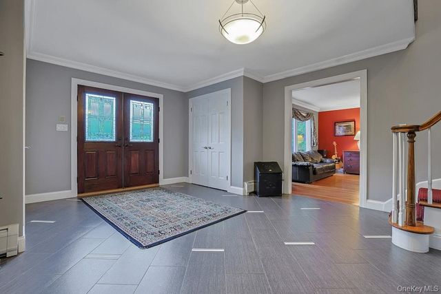 27 Rochelle Drive, New City, NY 10956