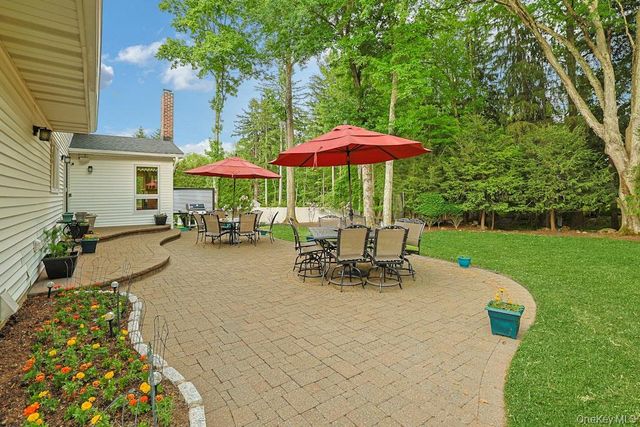 27 Rochelle Drive, New City, NY 10956