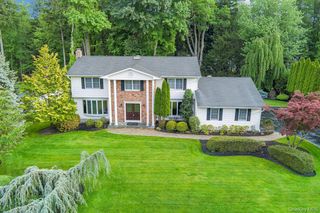27 Rochelle Drive, New City, NY 10956