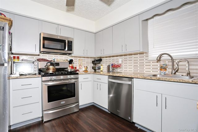 31 Lillian Street, Pomona, NY 10970