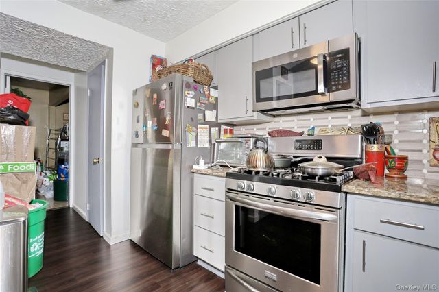 31 Lillian Street, Pomona, NY 10970
