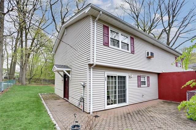 31 Lillian Street, Pomona, NY 10970