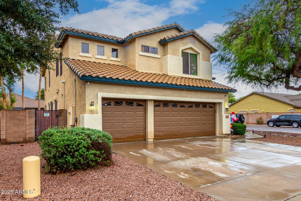 1643 E WILDHORSE Place, Chandler, AZ 85286 — photo 2