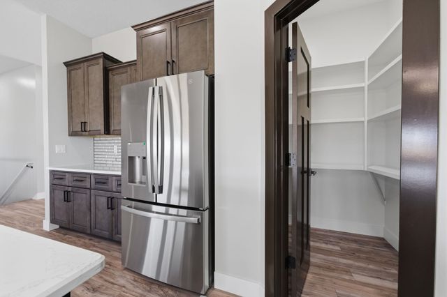 3781 S Jama St, Goddard, KS 67052