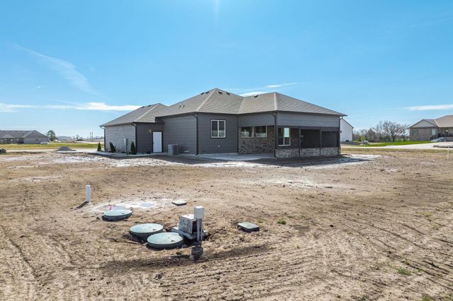 3781 S Jama St, Goddard, KS 67052