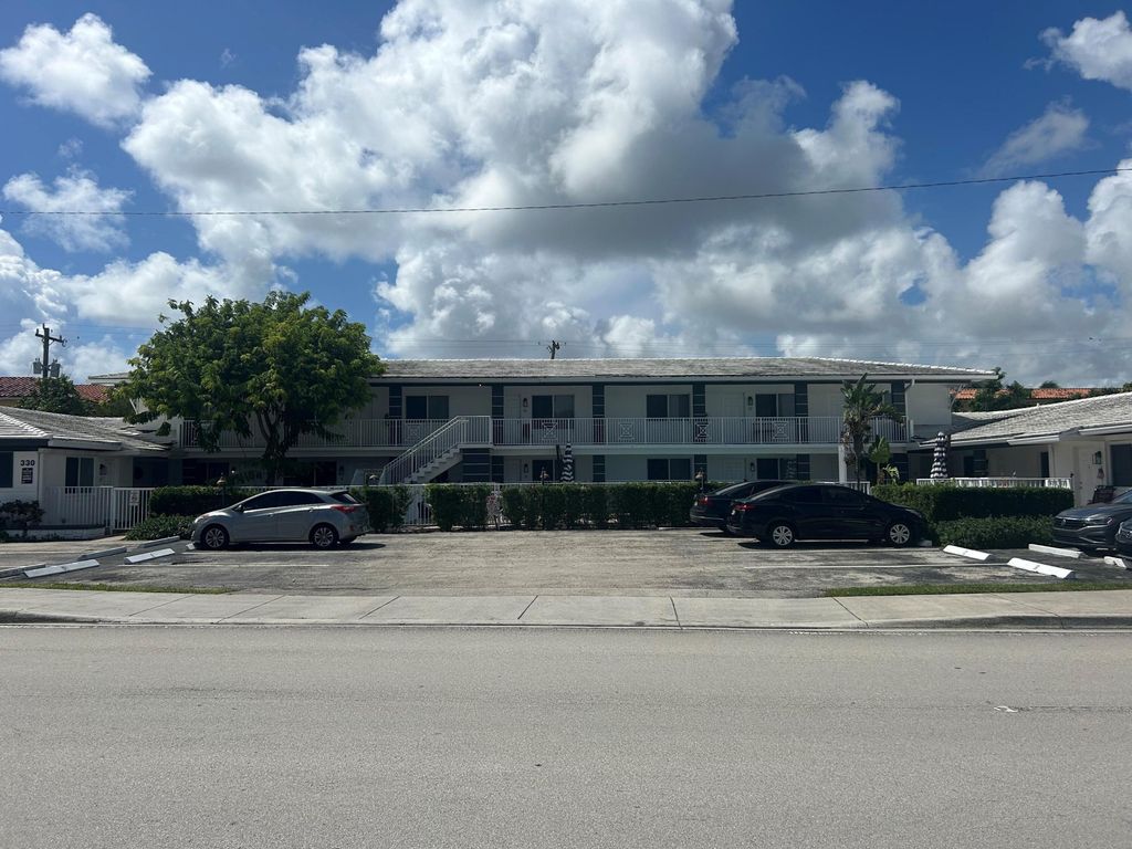 330 W CAMINO REAL 11, Boca Raton, FL 33432