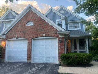 369 Prairie Meadow Lane, Vernon Hills, IL 60061