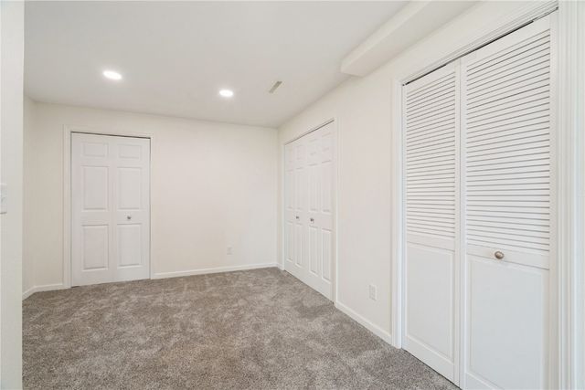 5425 Kacena Avenue B, Marion, IA 52302