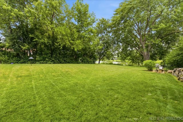 2020 Carling Road, Hoffman Estates, IL 60169