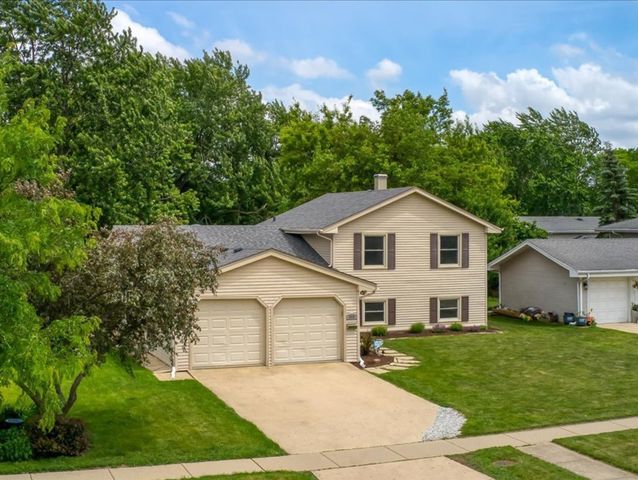 2020 Carling Road, Hoffman Estates, IL 60169