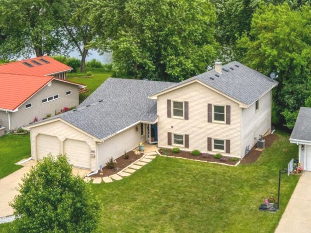 2020 Carling Road, Hoffman Estates, IL 60169