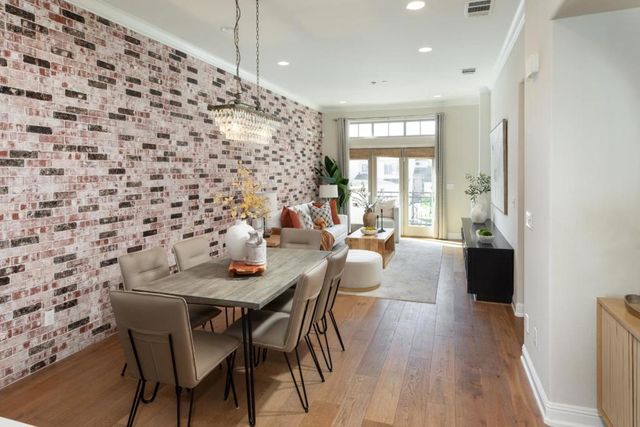 104 Evandale Avenue, Mountain View, CA 94043