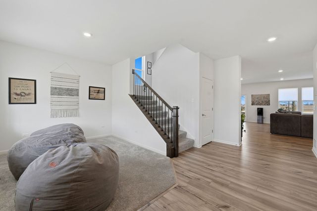 8515 Rosehall Drive, Joliet, IL 60431