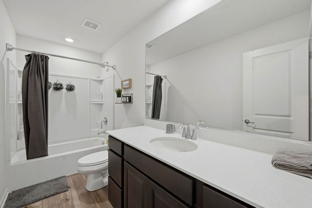 8515 Rosehall Drive, Joliet, IL 60431