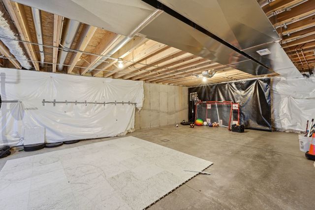 8515 Rosehall Drive, Joliet, IL 60431