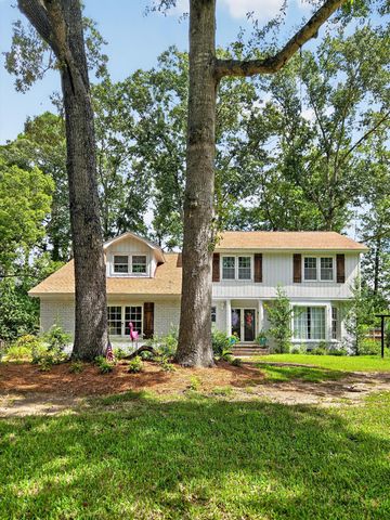 309 Fairington Drive, Summerville, SC 29485