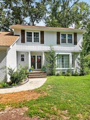 309 Fairington Drive, Summerville, SC 29485