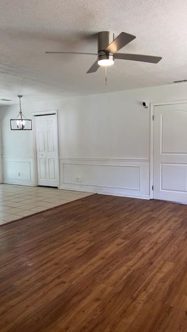2331 Lois Avenue, Columbus, GA 31903