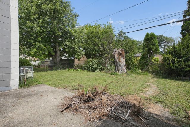 626 Pierce Avenue, Columbus, OH 43213