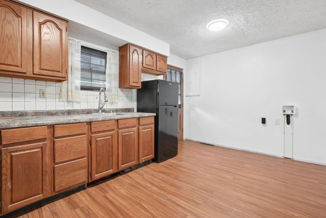 626 Pierce Avenue, Columbus, OH 43213