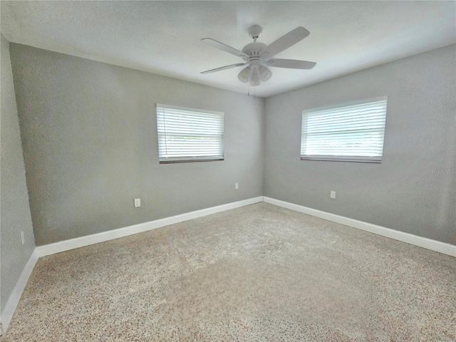 238 FREEPORT AVENUE NE, St Petersburg, FL 33702