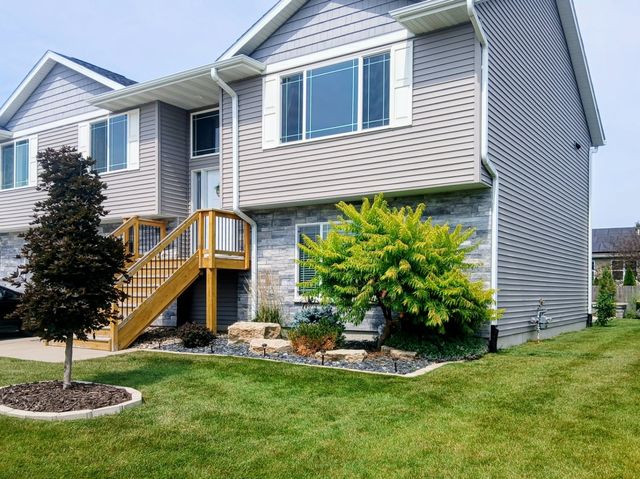 808 Marie Street, Solon, IA 52333