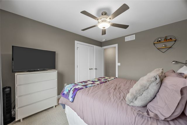 808 Marie Street, Solon, IA 52333