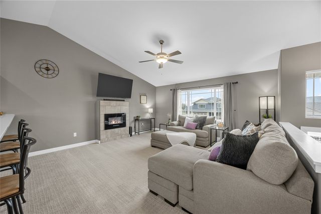 808 Marie Street, Solon, IA 52333