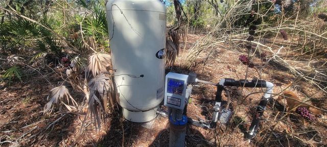 11242 MIRAGE AVENUE, Weeki Wachee, FL 34614