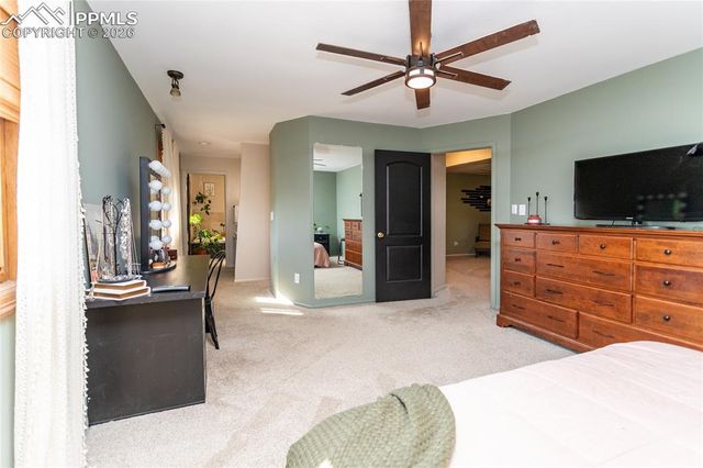 125 Sunbird Cliffs Lane, Colorado Springs, CO 80919