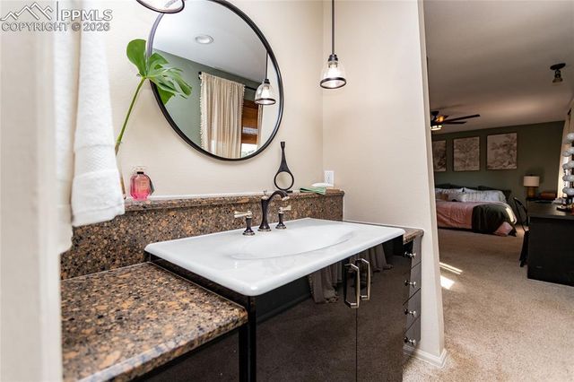 125 Sunbird Cliffs Lane, Colorado Springs, CO 80919