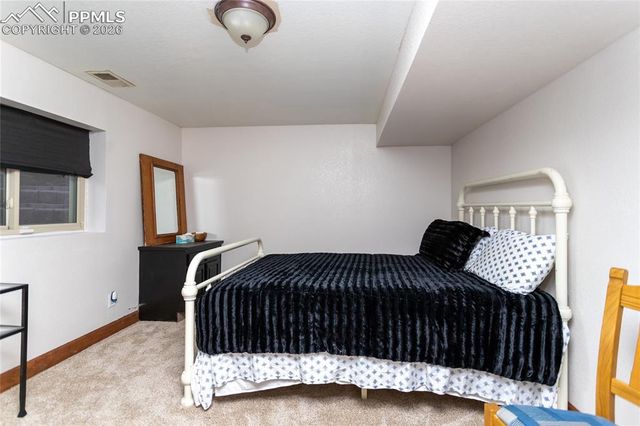 125 Sunbird Cliffs Lane, Colorado Springs, CO 80919