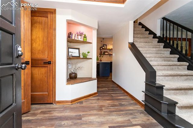 125 Sunbird Cliffs Lane, Colorado Springs, CO 80919