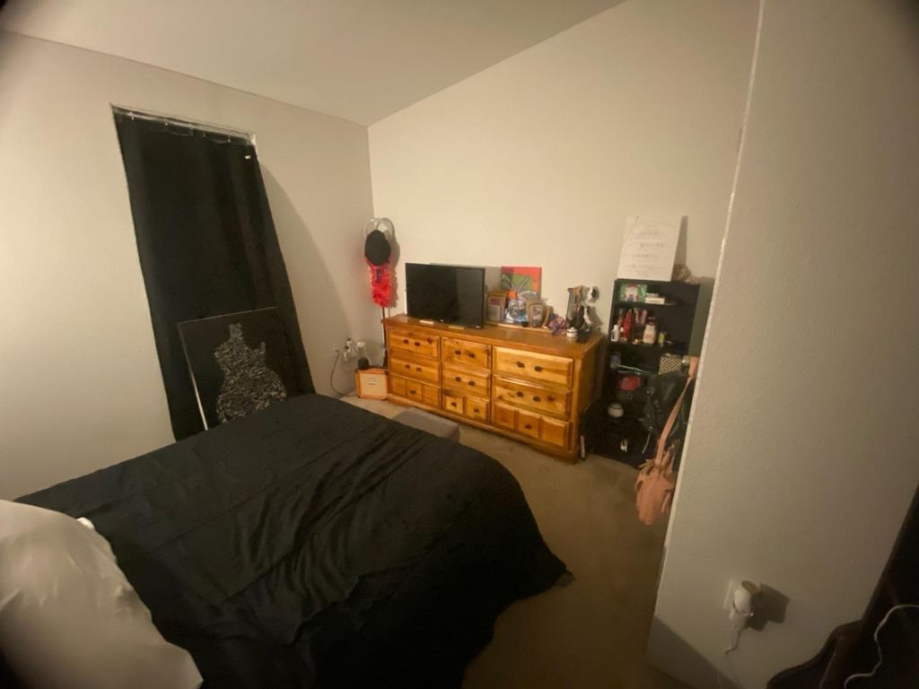 Image 14 of property listing at 2575 S Willow Avenue # 164, Fresno, CA 93725