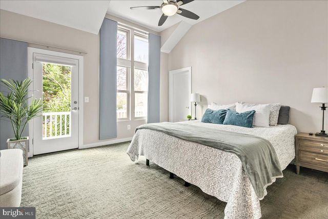 2203 PENNSYLVANIA BLVD, Alexandria, VA 22308
