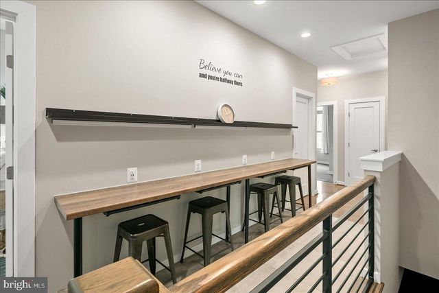 2203 PENNSYLVANIA BLVD, Alexandria, VA 22308