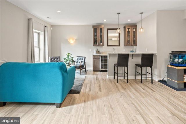2203 PENNSYLVANIA BLVD, Alexandria, VA 22308