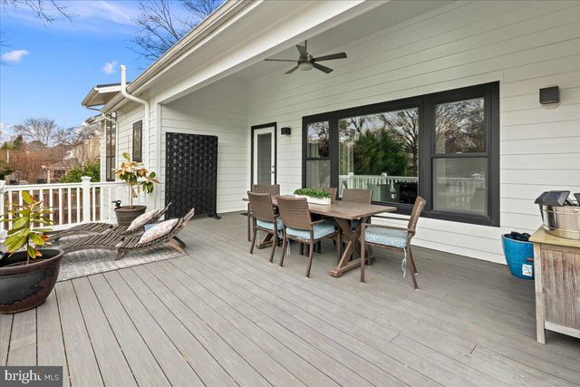 2203 PENNSYLVANIA BLVD, Alexandria, VA 22308