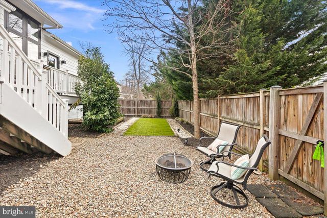 2203 PENNSYLVANIA BLVD, Alexandria, VA 22308