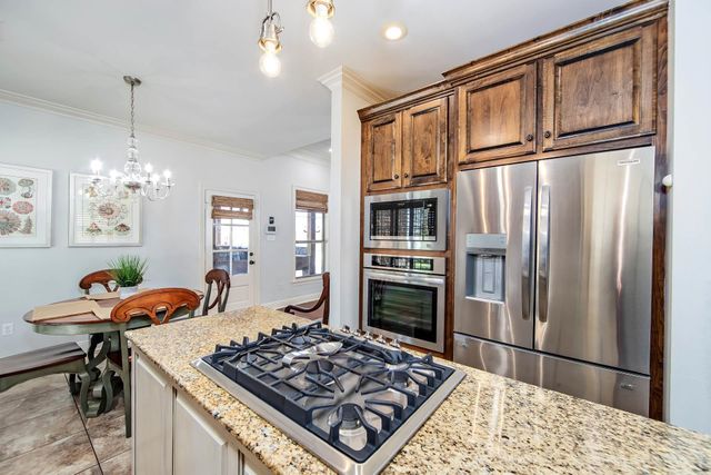 167 Northlake Drive, Thibodaux, LA 70301