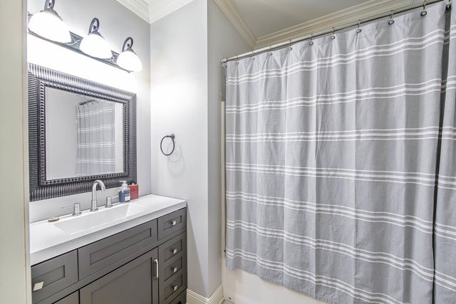 167 Northlake Drive, Thibodaux, LA 70301