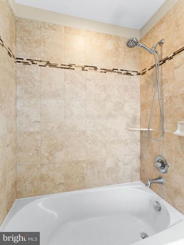 59 BENFORD LN, Beverly, NJ 08010