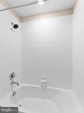 59 BENFORD LN, Beverly, NJ 08010