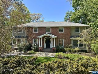 154 Unadilla Road, Ridgewood, NJ 07450