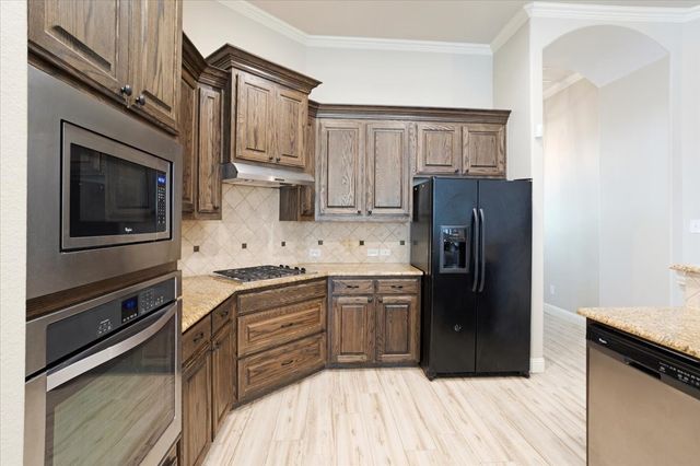 2710 Westpoint Drive, Melissa, TX 75454