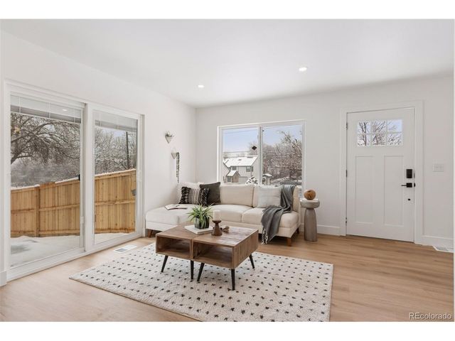 1414 W Lake Ave, Littleton, CO 80120